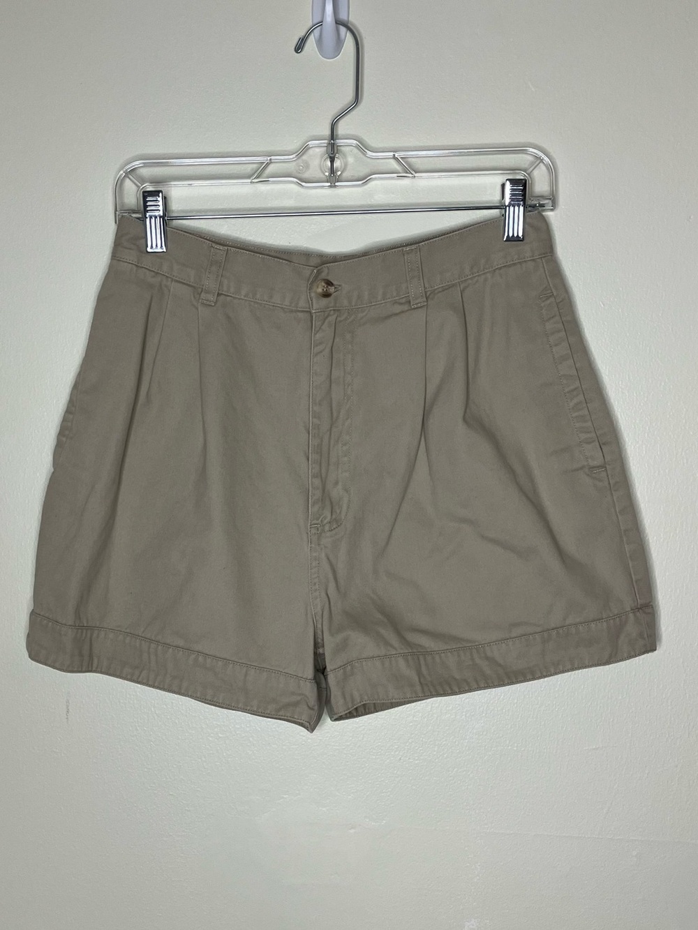 Vintage American Outpost 100% cotton khaki pleated high waist shorts 8